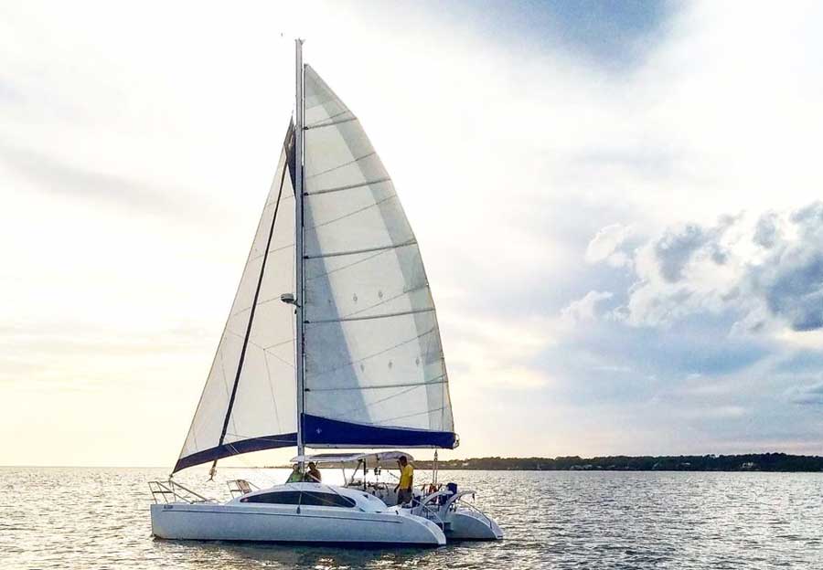 Catamaran Sailboat light winds